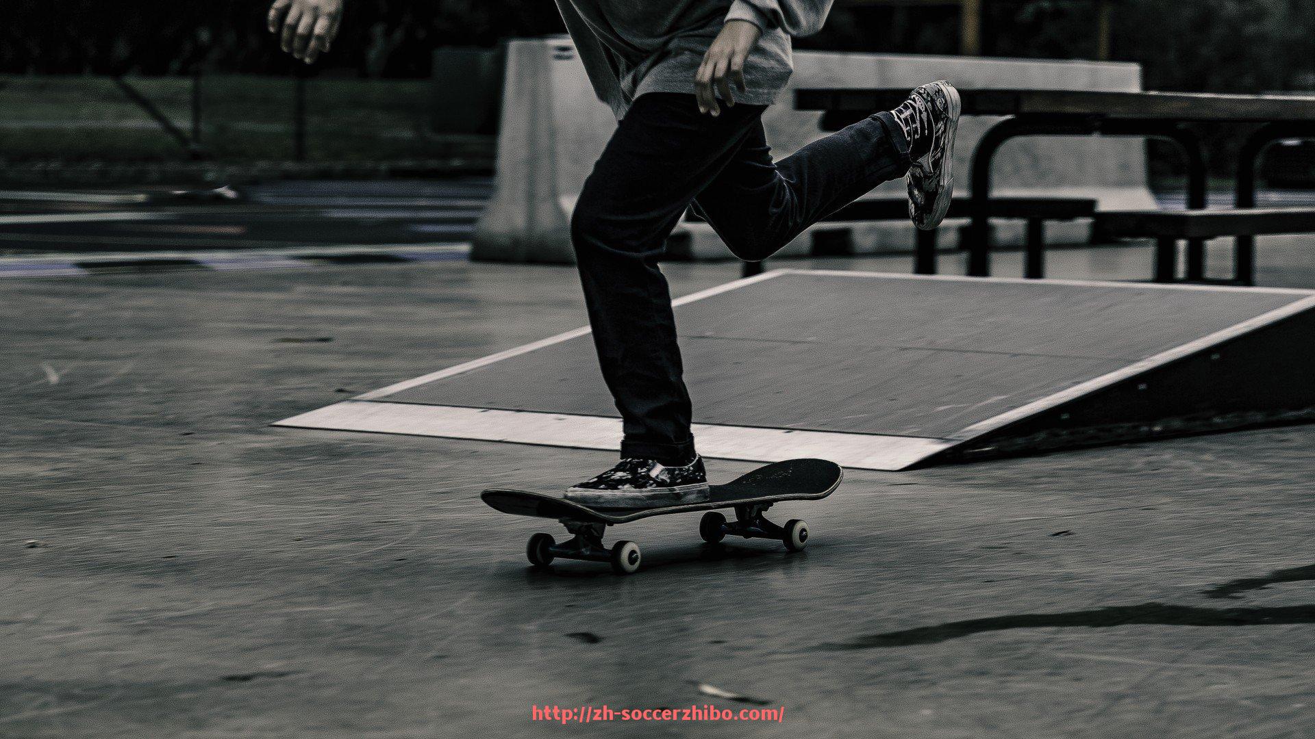 足球直播-世俱杯比赛技术动作回放统计与球队技战术执行效果评估